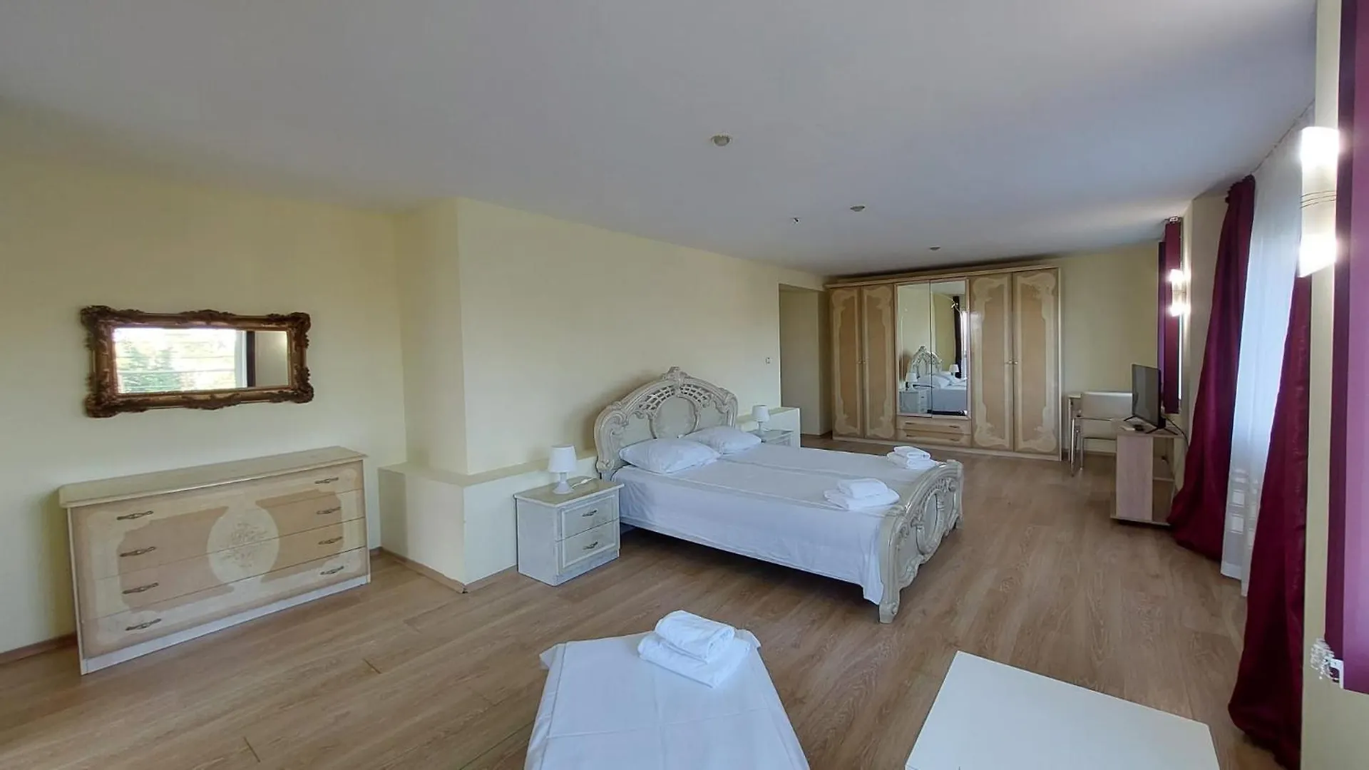 Quartz Hotels Varna Briz